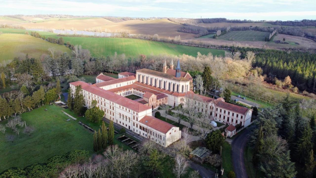 Hotellerie De L'Abbaye Bellegarde-Sainte-Marie Екстер'єр фото