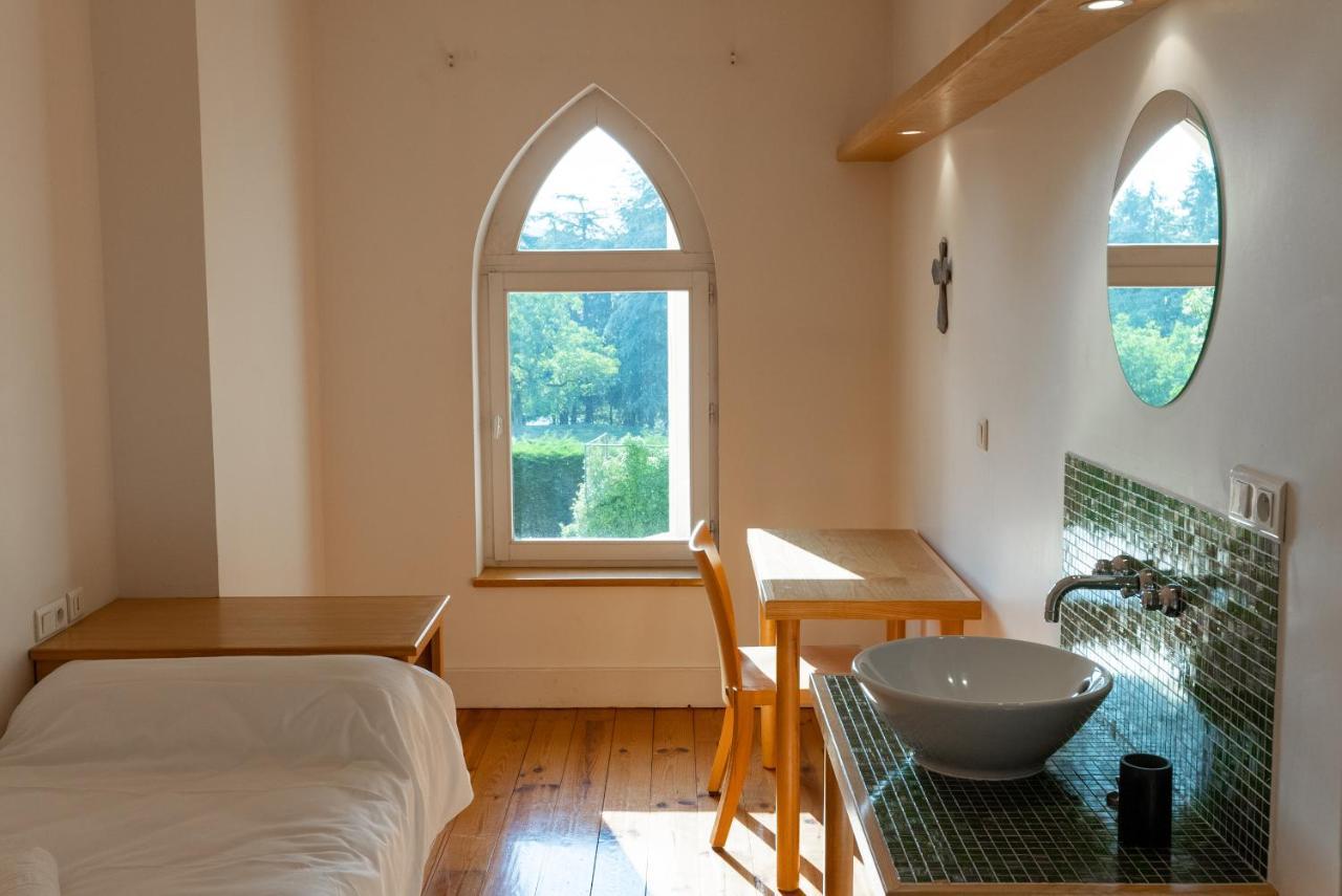 Hotellerie De L'Abbaye Bellegarde-Sainte-Marie Екстер'єр фото