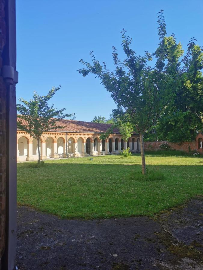 Hotellerie De L'Abbaye Bellegarde-Sainte-Marie Екстер'єр фото