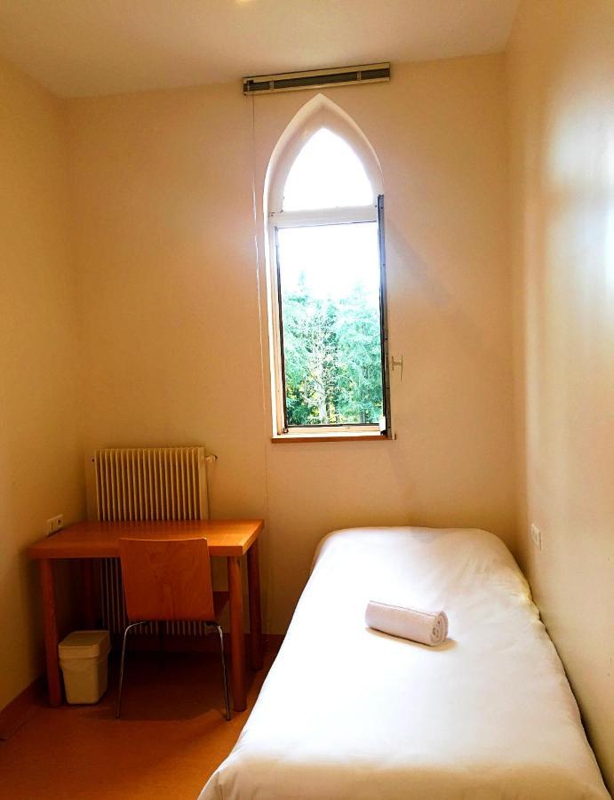 Hotellerie De L'Abbaye Bellegarde-Sainte-Marie Екстер'єр фото
