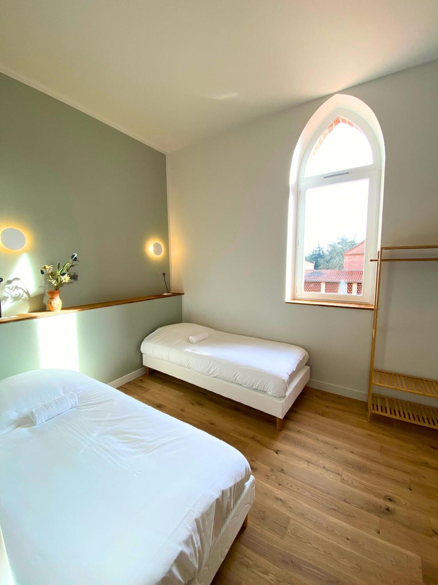 Hotellerie De L'Abbaye Bellegarde-Sainte-Marie Екстер'єр фото